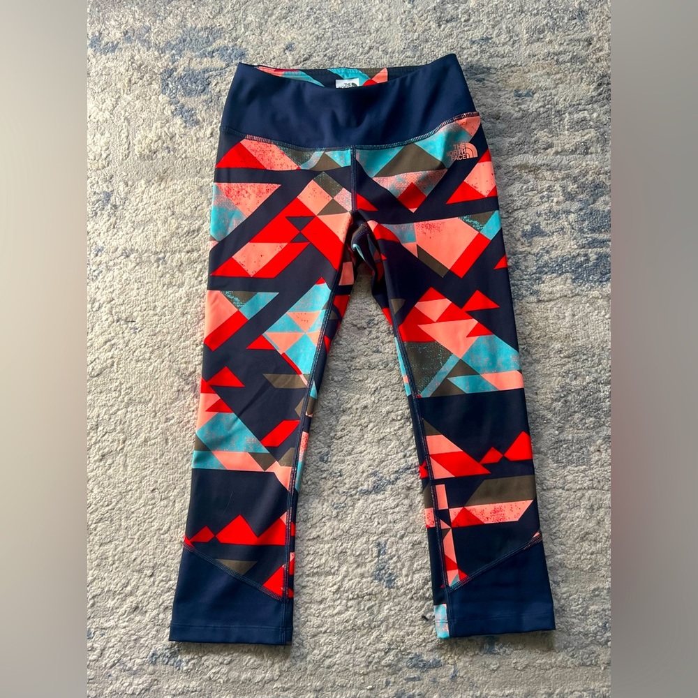The North Face Women’s Flashdry Geometric Pattern Leggings